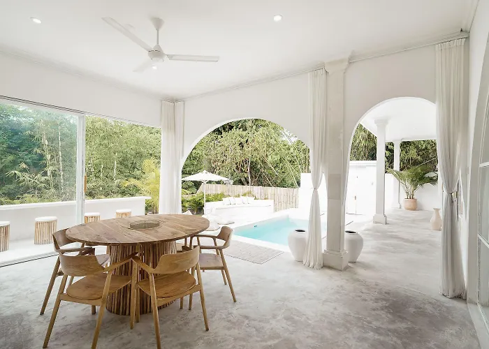 New Jungleview 3bedroom Villa Canggu